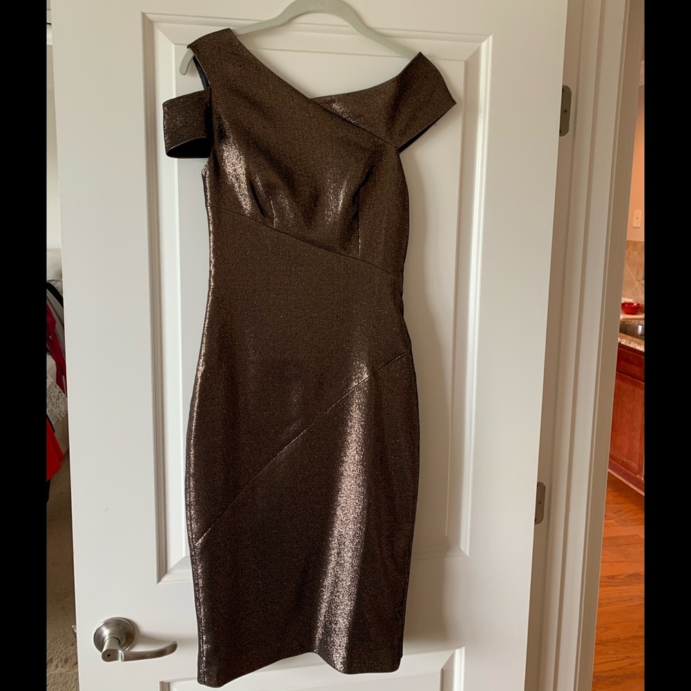Midi-metallic bodycon dress
